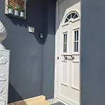 Amaze House شقة