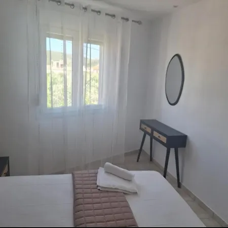 דירה Amaze House